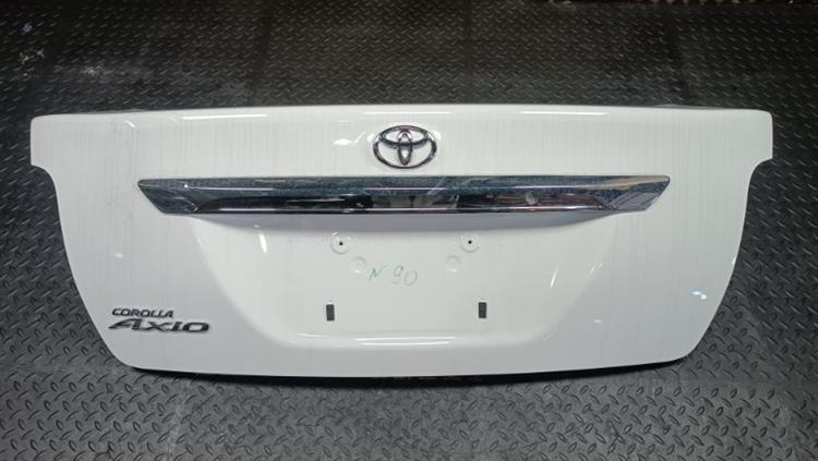 Крышка багажника Тойота Королла Аксио в Улан-Удэ 106942