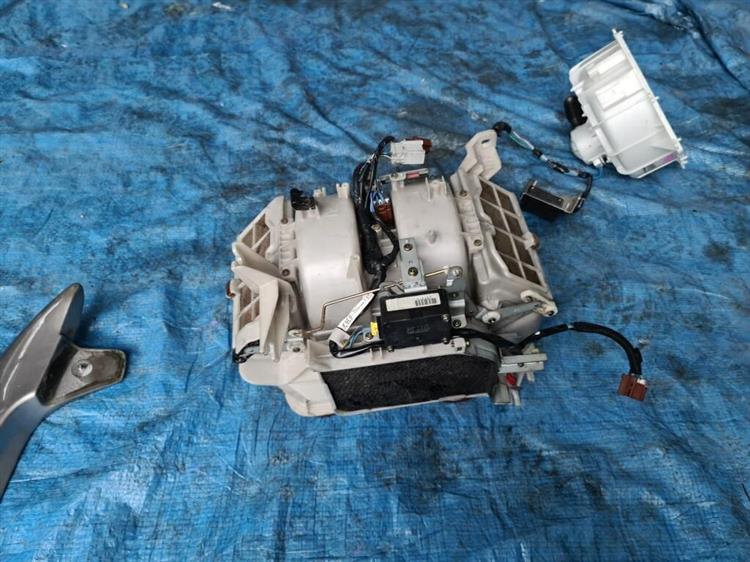 Мотор печки Хонда Легенд в Улан-Удэ 206136