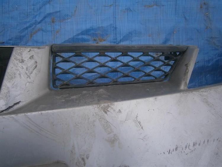 Решетка радиатора Ниссан Вингроуд в Улан-Удэ 21736