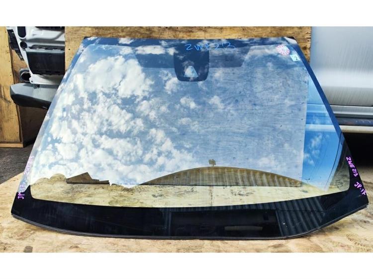 Лобовое стекло Тойота Королла в Улан-Удэ 255796