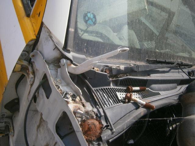 Решетка под лобовое стекло Тойота Хайлюкс Сурф в Улан-Удэ 29488