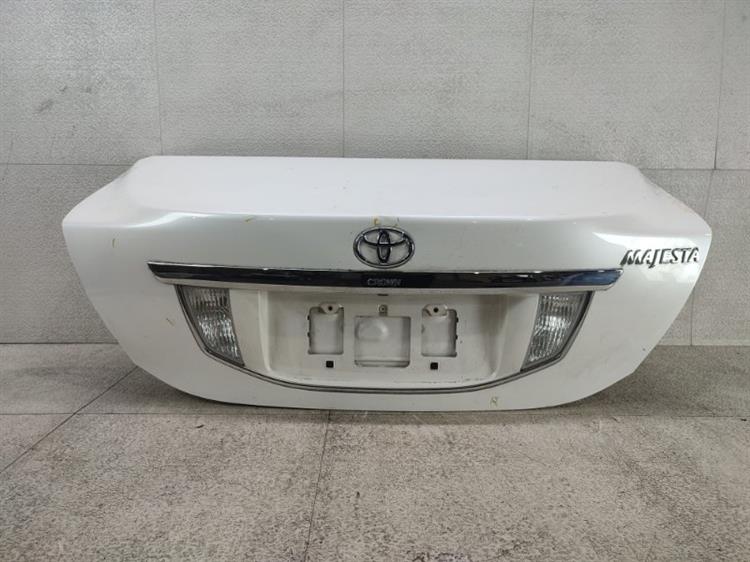 Крышка багажника Тойота Краун Маджеста в Улан-Удэ 377679