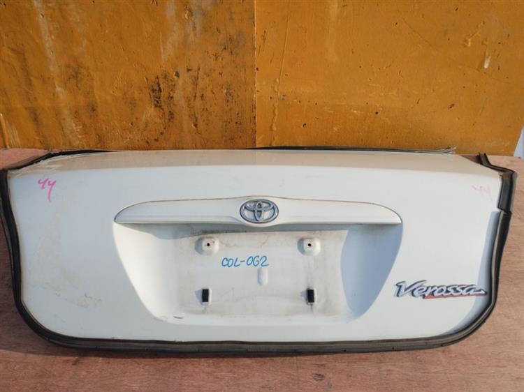 Крышка багажника Тойота Веросса в Улан-Удэ 50775