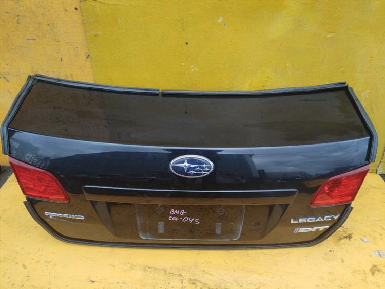 Крышка багажника Субару Легаси в Улан-Удэ 555301