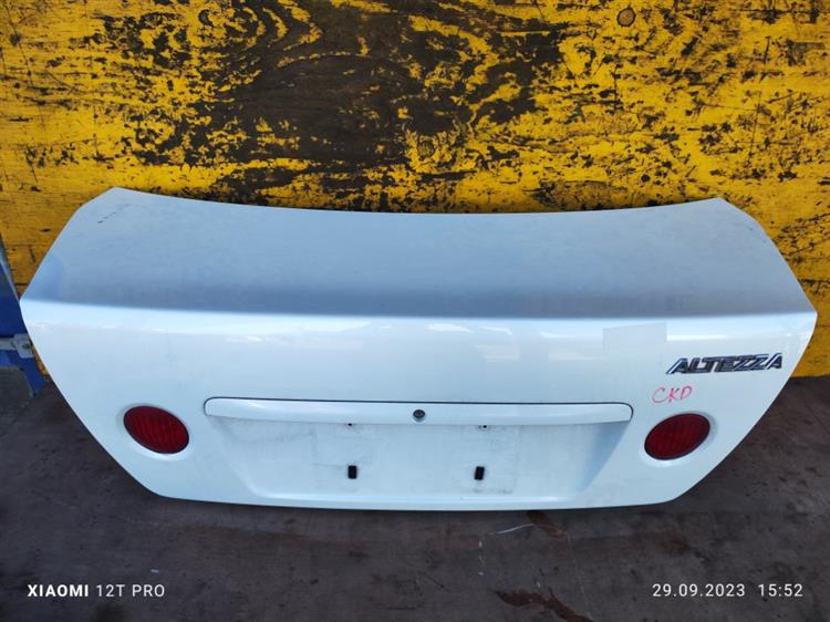 Крышка багажника Тойота Алтеза в Улан-Удэ 651581
