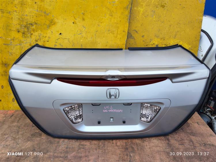 Крышка багажника Хонда Инспаер в Улан-Удэ 652201