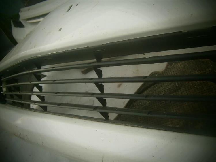 Решетка радиатора Тойота Приус в Улан-Удэ 72763