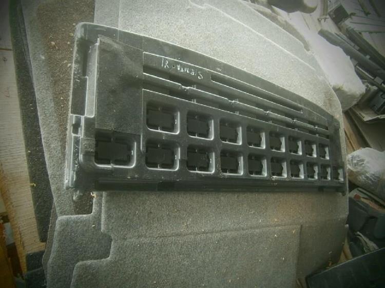 Полка багажника Тойота Сиента в Улан-Удэ 77566